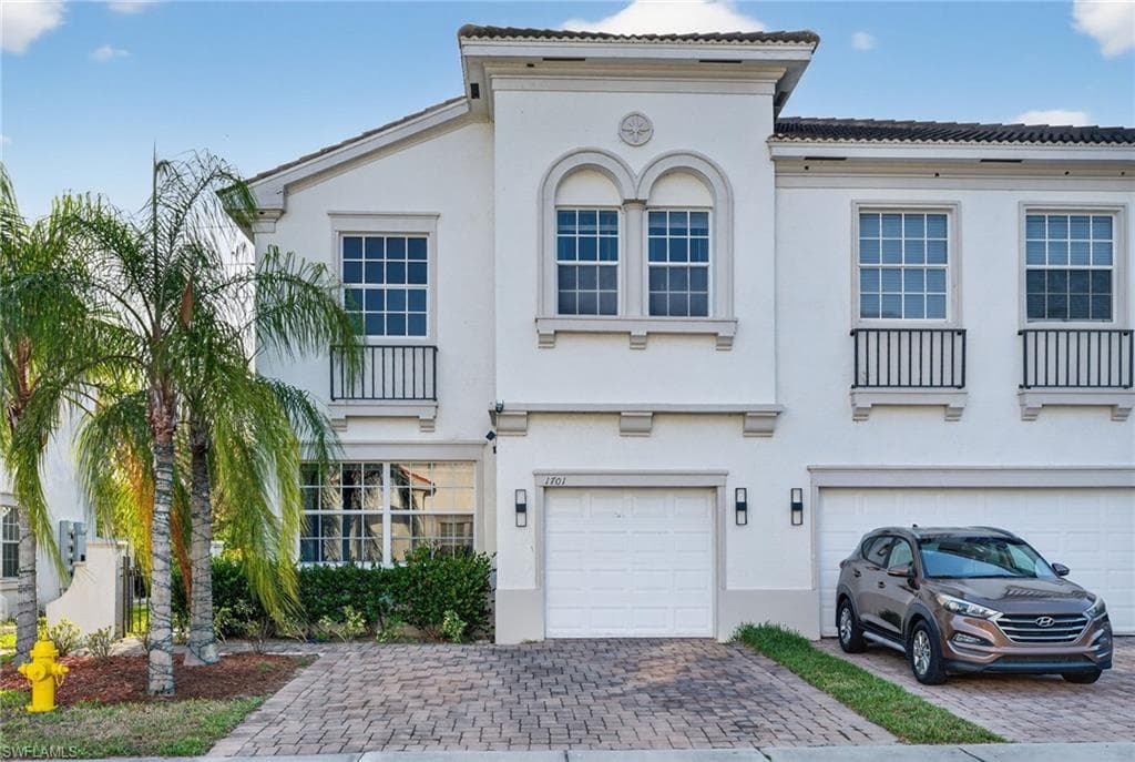 7005 Romana WAY 1701 NAPLES, FL 34119