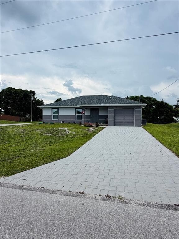 3914 9th ST W LEHIGH ACRES, FL 33971