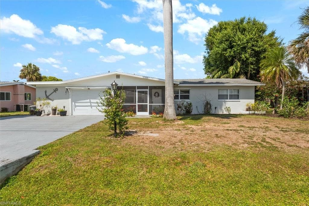 162 Brooks RD NORTH FORT MYERS, FL 33917