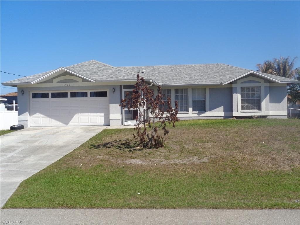 5542 Banning ST LEHIGH ACRES, FL 33971