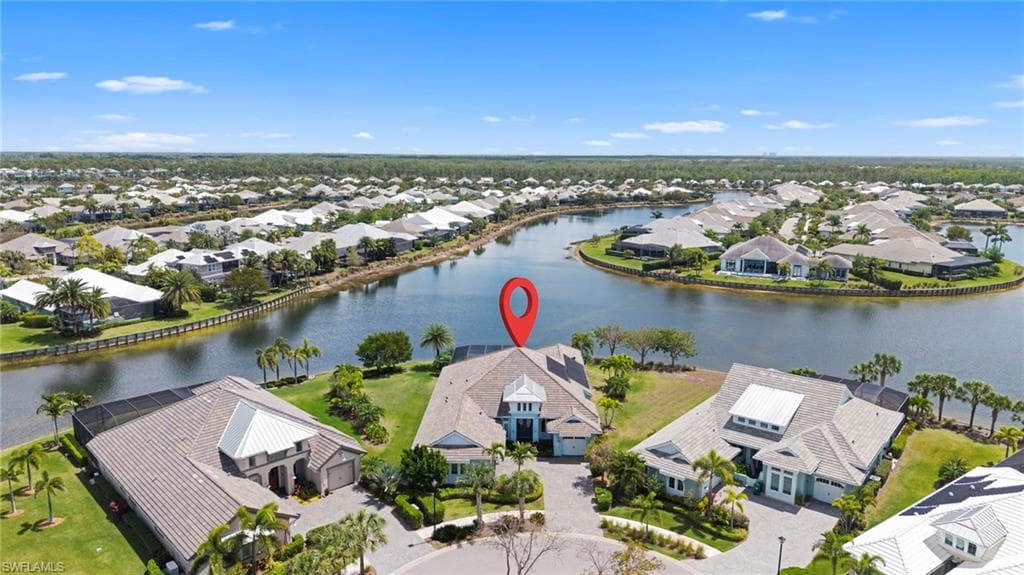 6076 Lucaya WAY NAPLES, FL 34113