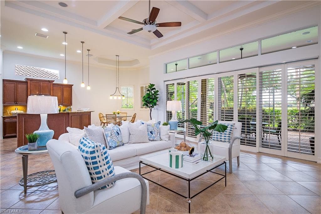 7643 Cottesmore DR NAPLES, FL 34113