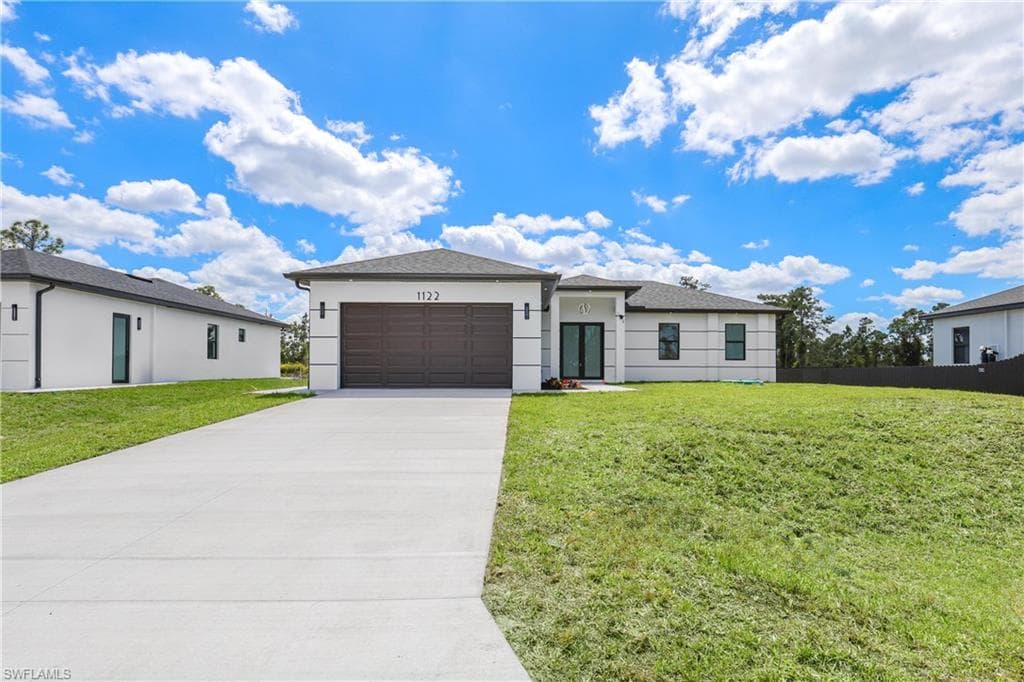 1122 Edelweiss ST E LEHIGH ACRES, FL 33974