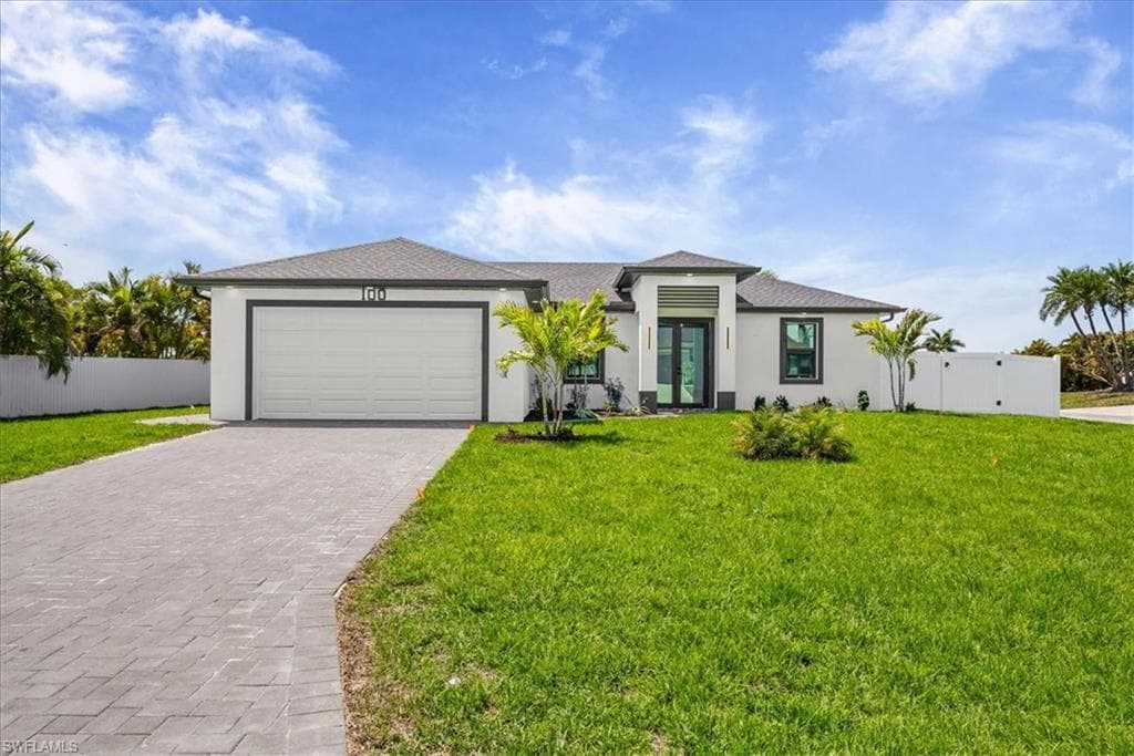 100 SW 17th PL CAPE CORAL, FL 33991