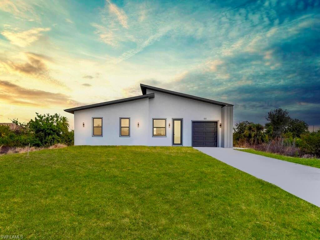 515 Croydon AVE S LEHIGH ACRES, FL 33974