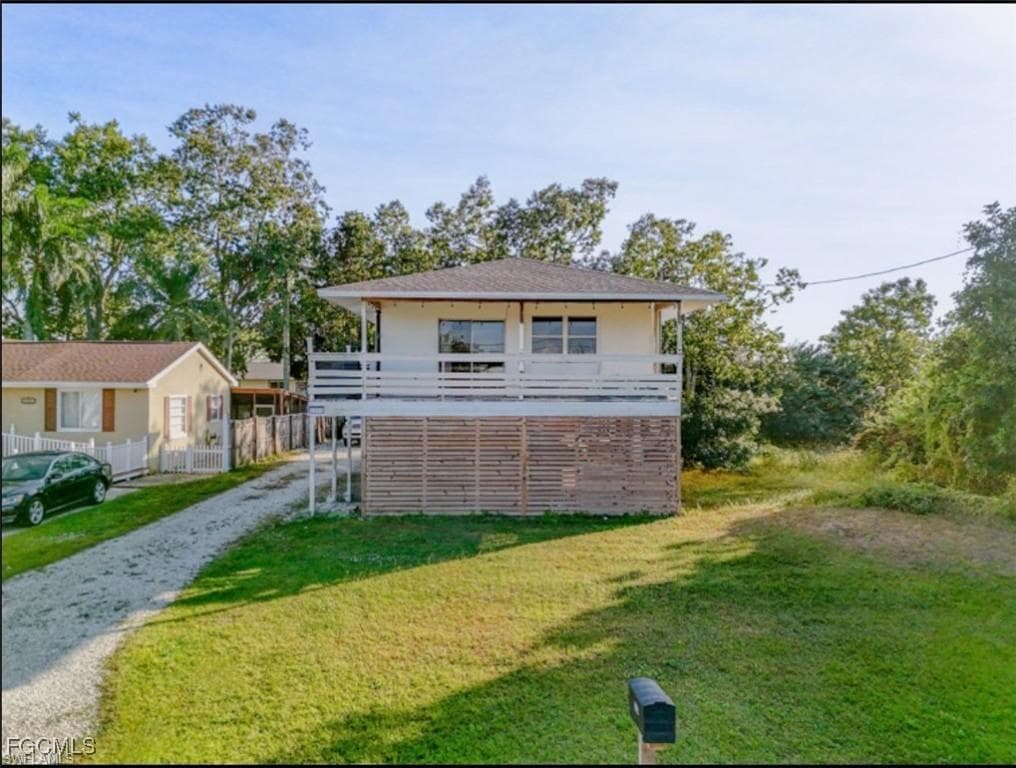 3909 3rd ST SW LEHIGH ACRES, FL 33976