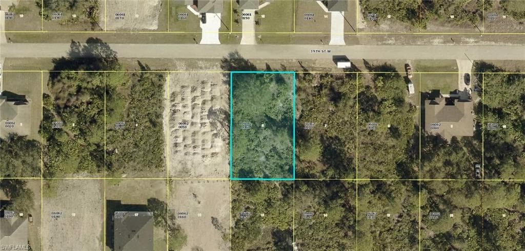 2709 39th ST W LEHIGH ACRES, FL 33971