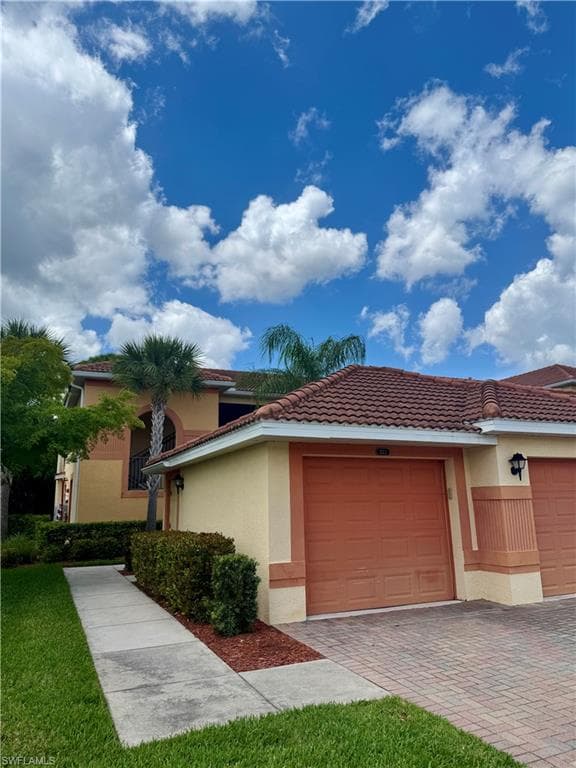 13761 Julias WAY 311 FORT MYERS, FL 33919