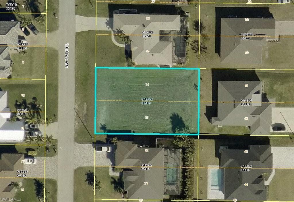 1645 NW 37th PL CAPE CORAL, FL 33993