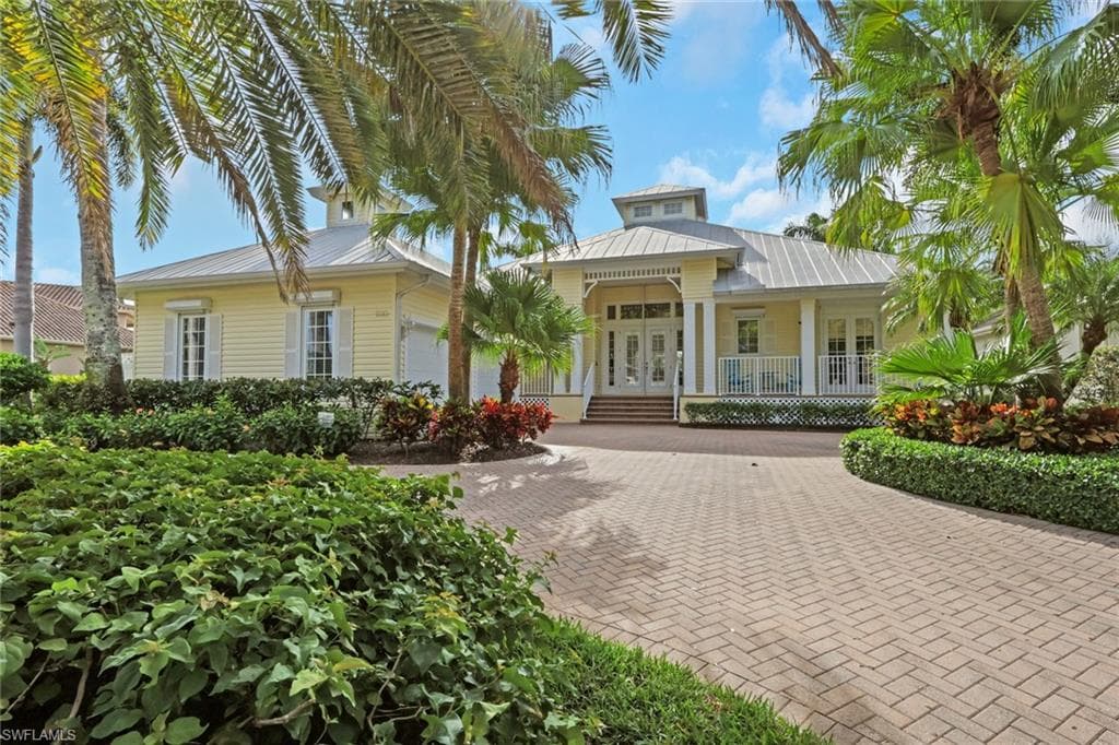 1510 Chesapeake AVE NAPLES, FL 34102