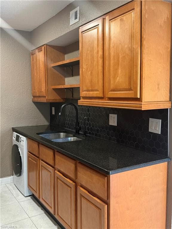 4603 Bayshore DR F4 NAPLES, FL 34112