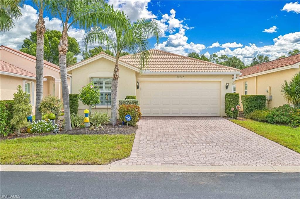 10539 Carolina Willow DR FORT MYERS, FL 33913