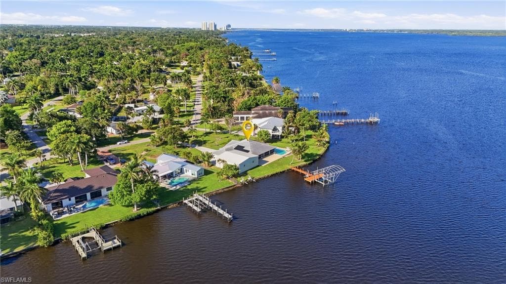 4473 E Riverside DR FORT MYERS, FL 33905