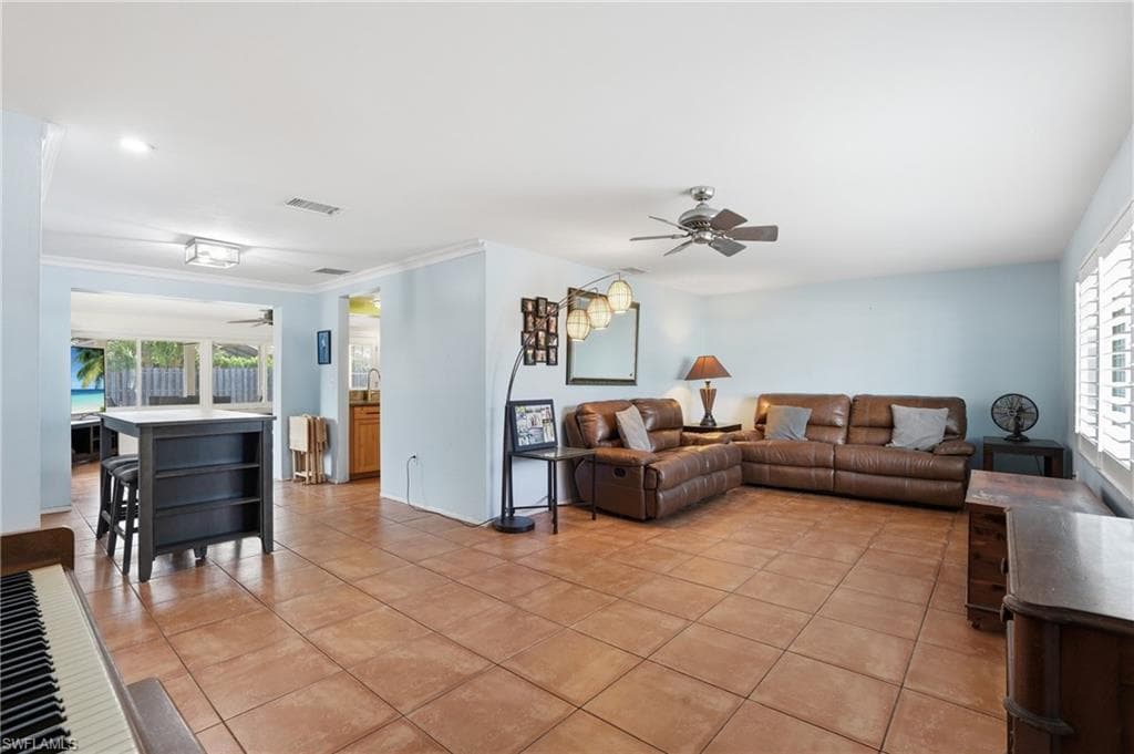 27605 Playa Del Rey LN BONITA SPRINGS, FL 34135