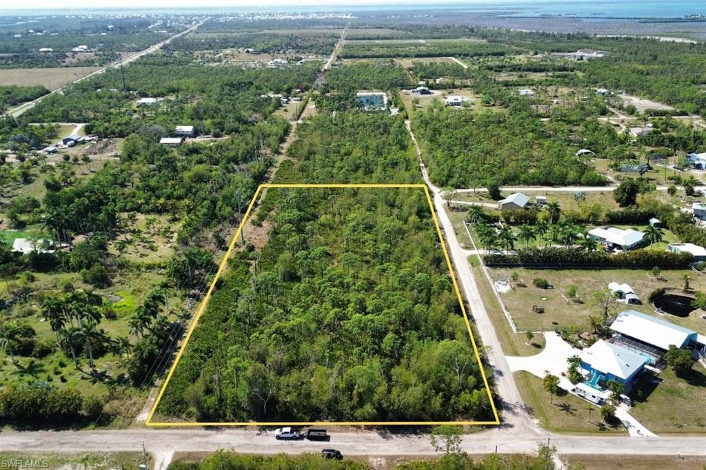 4031 Pinetree BLVD ST. JAMES CITY, FL 33956