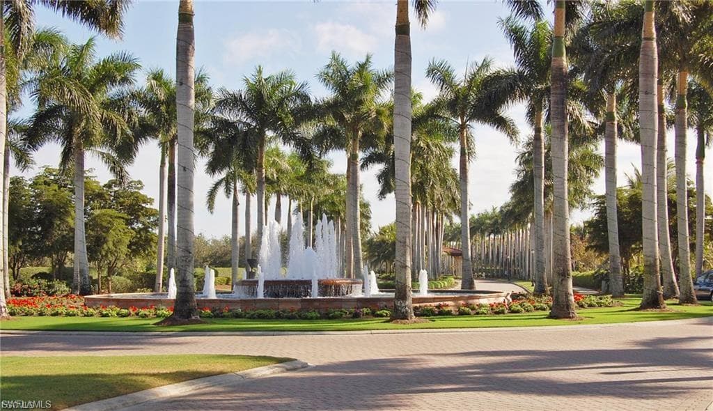 2738 Tiburon BLVD E B403 NAPLES, FL 34109
