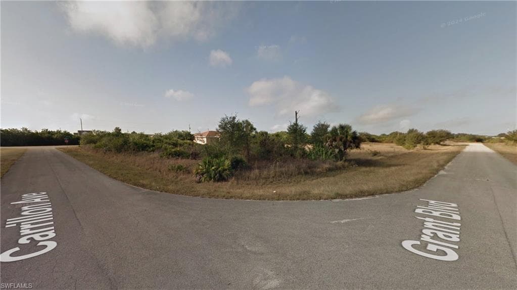 624/626 Grant BLVD LEHIGH ACRES, FL 33974