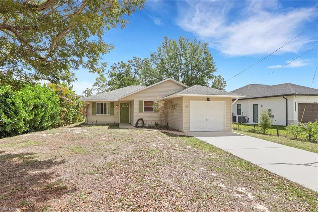 4560 18th ST NE NAPLES, FL 34120