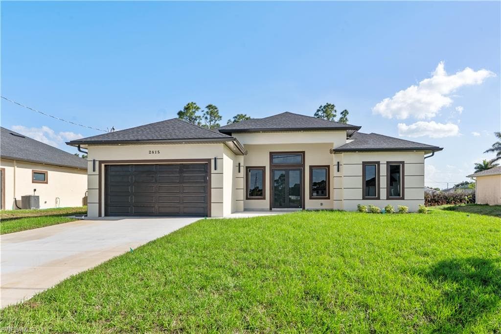 2815 19TH ST SW LEHIGH ACRES, FL 33976