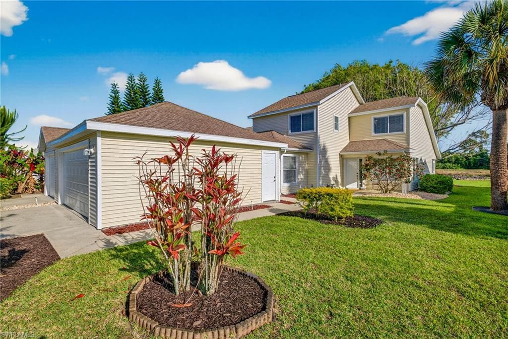 1327 Monarch CIR 11 NAPLES, FL 34116