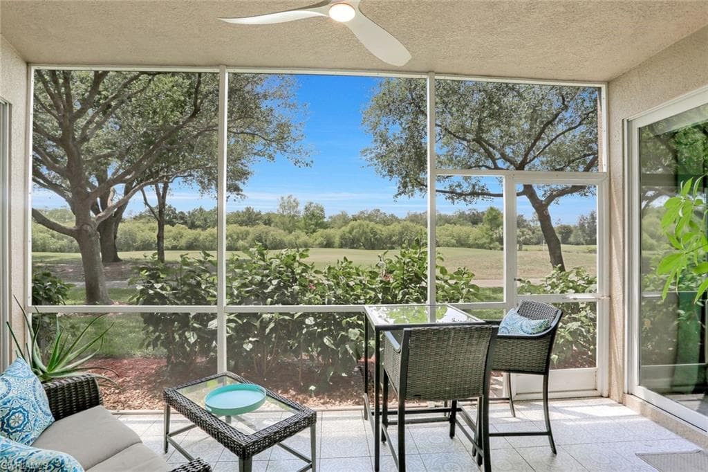 3485 LAUREL GREENS LN S 102 NAPLES, FL 34119