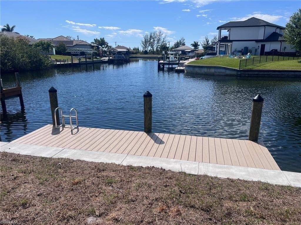 512 NW 38th PL CAPE CORAL, FL 33993