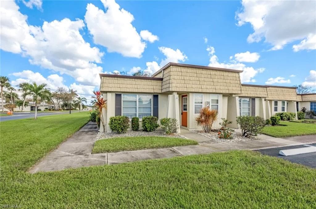45 Tozer CT FORT MYERS, FL 33919