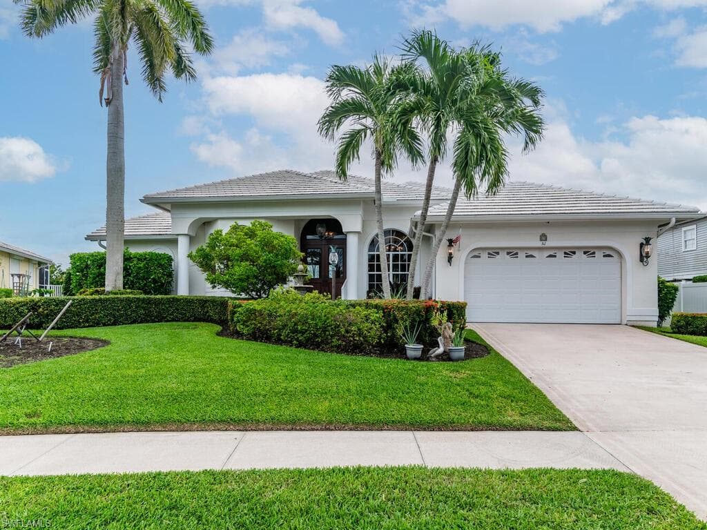 51 Seas CT MARCO ISLAND, FL 34145