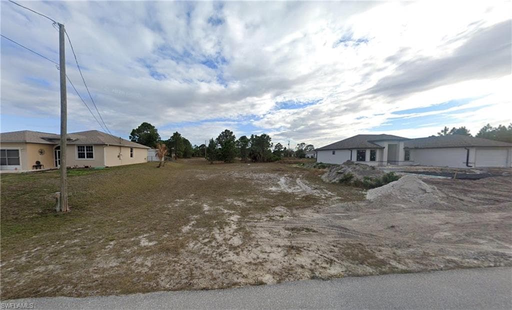 3503 26th ST SW LEHIGH ACRES, FL 33976