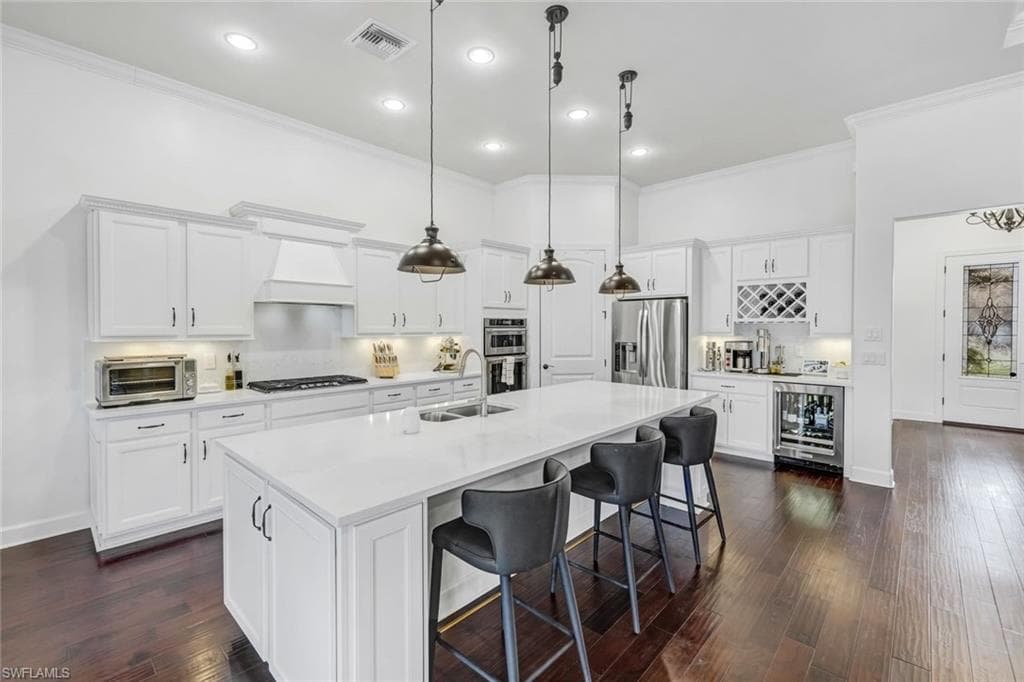 9403 Surfbird CT NAPLES, FL 34120
