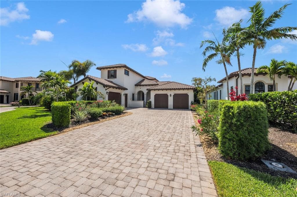 2343 Traditions CT NAPLES, FL 34105