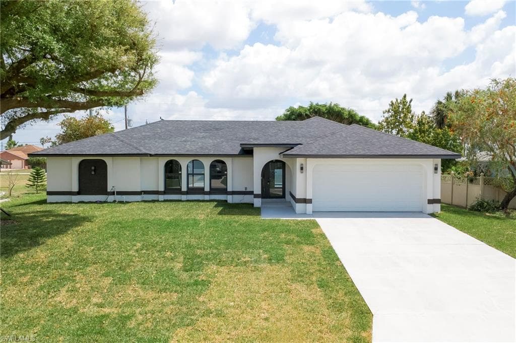 4305 SW 1st AVE CAPE CORAL, FL 33914