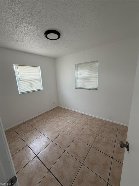 5413-5427 3rd AVE 5421 FORT MYERS, FL 33907
