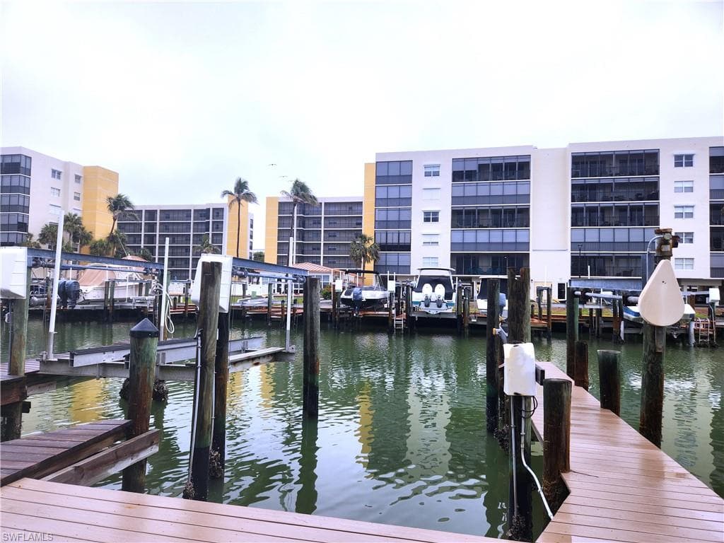 4511 Bay Beach Lane FORT MYERS BEACH, FL 33931