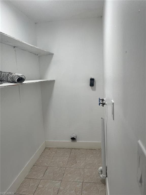 5413-5427 3rd AVE 5423 FORT MYERS, FL 33907