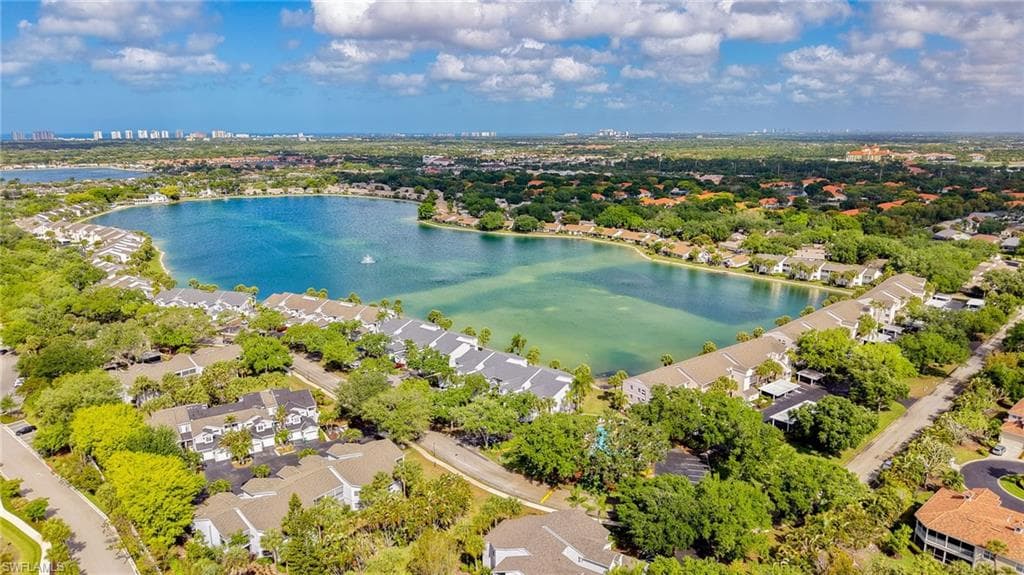 2860 Citrus Lake DR R204 NAPLES, FL 34109