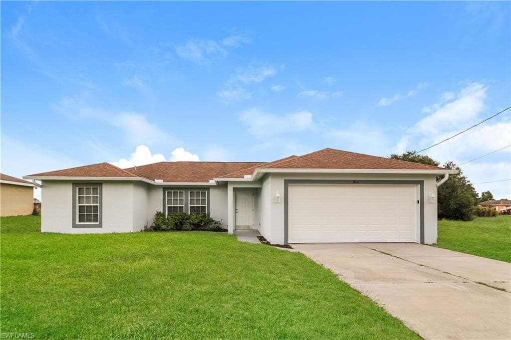 3802 35th ST SW LEHIGH ACRES, FL 33976