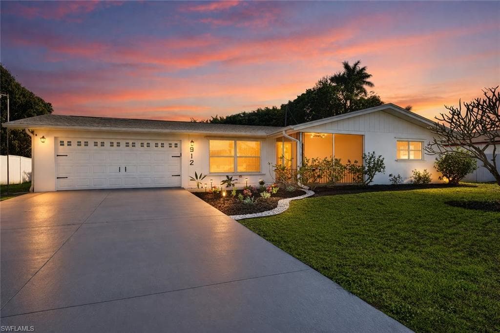 912 Entrada DR S FORT MYERS, FL 33919