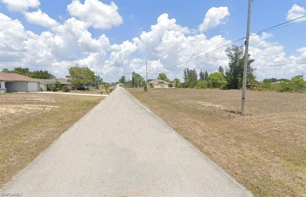919 1st AVE CAPE CORAL, FL 33909