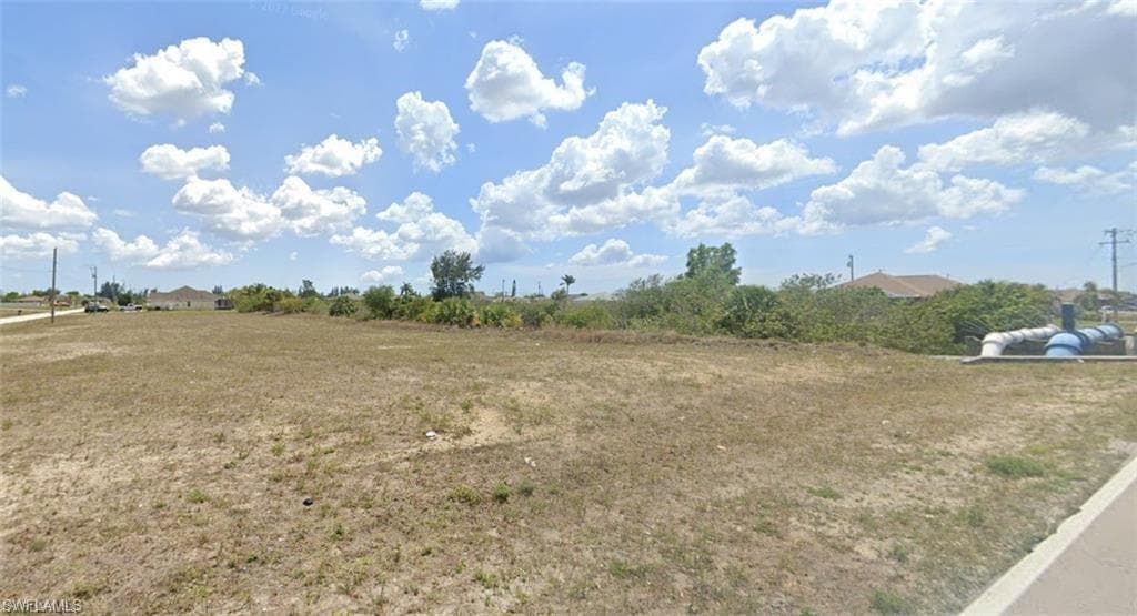 2326 6th AVE CAPE CORAL, FL 33909