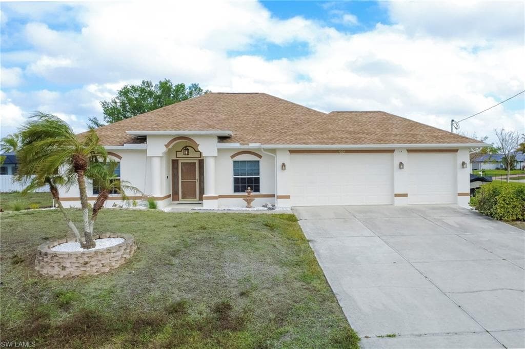 1005 NW 9th TER CAPE CORAL, FL 33993