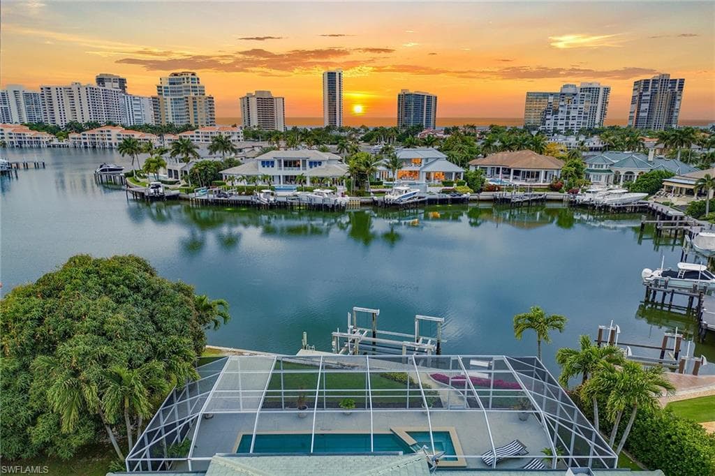 4459 Crayton RD NAPLES, FL 34103