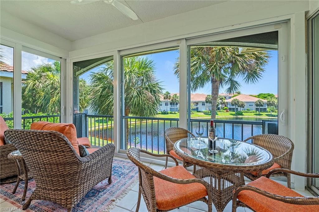 8479 Abbington CIR 1221 NAPLES, FL 34108