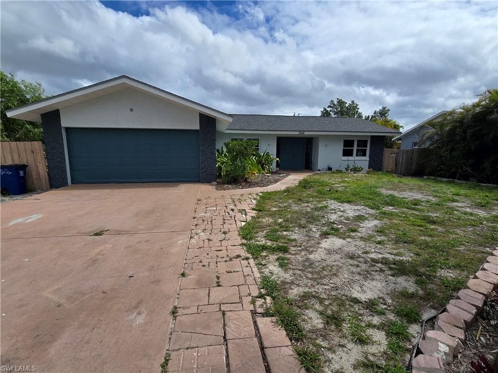 5524 Avenue D BOKEELIA, FL 33922