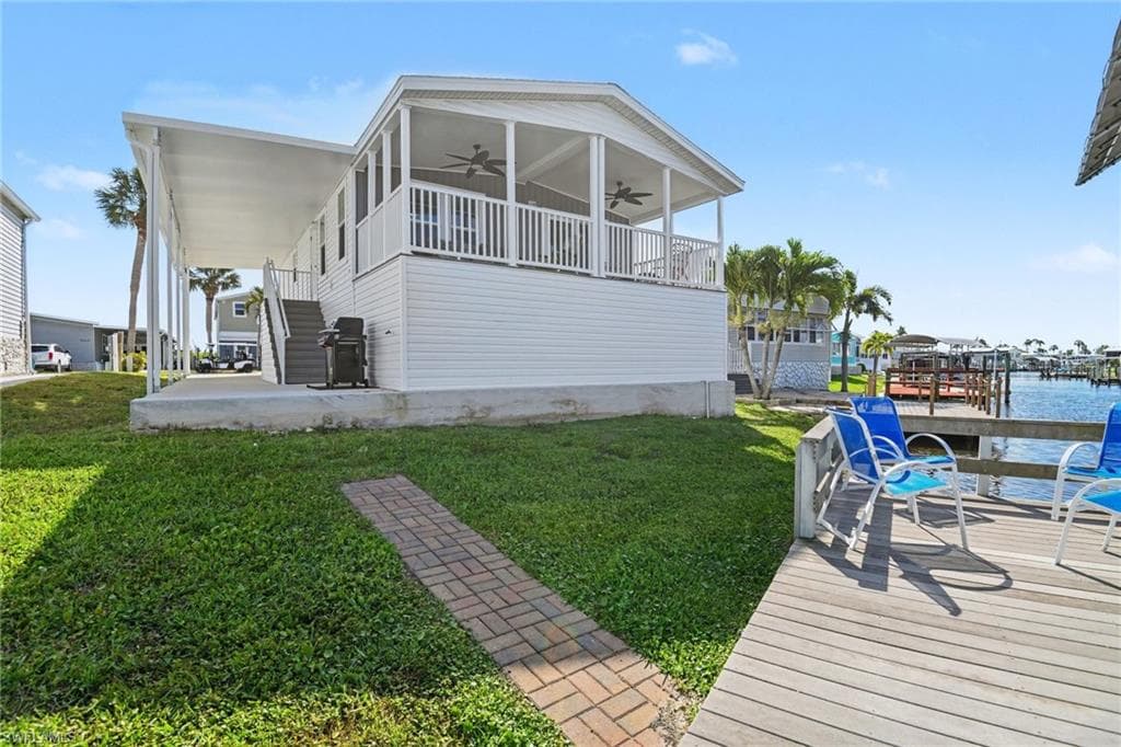 17770 Bryan CT FORT MYERS BEACH, FL 33931