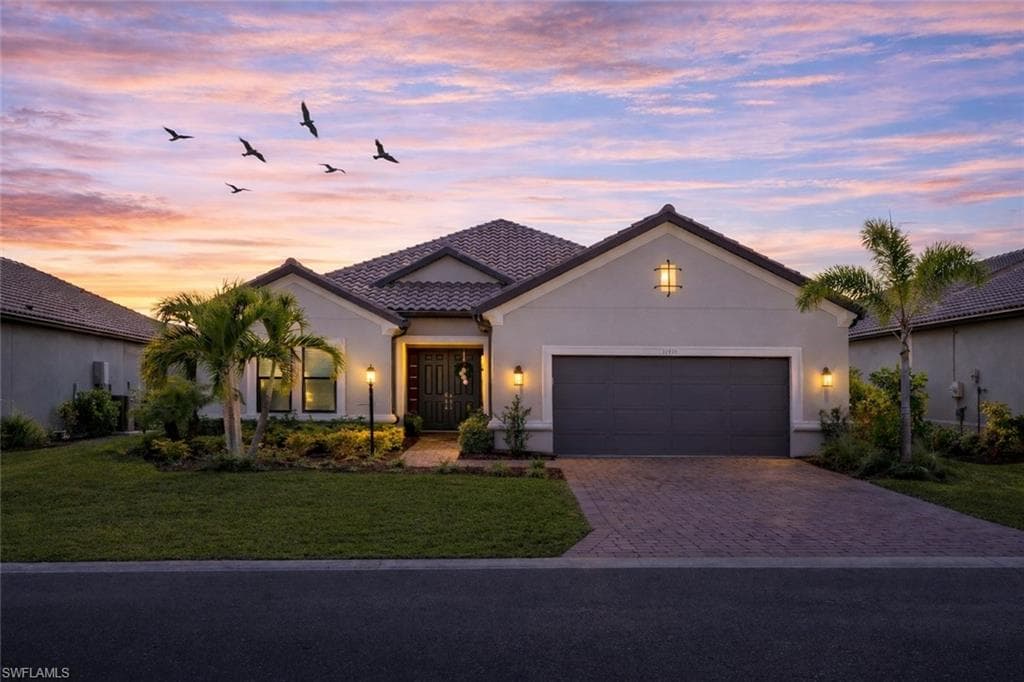 11935 Collegio DR FORT MYERS, FL 33913