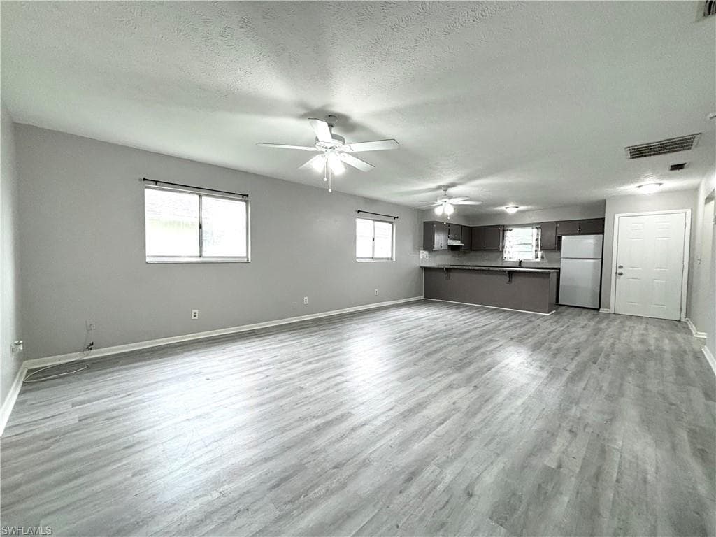 1720 SW Santa Barbara PL CAPE CORAL, FL 33990
