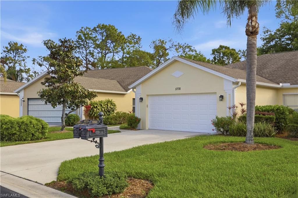 5778 Greenwood CIR NAPLES, FL 34112