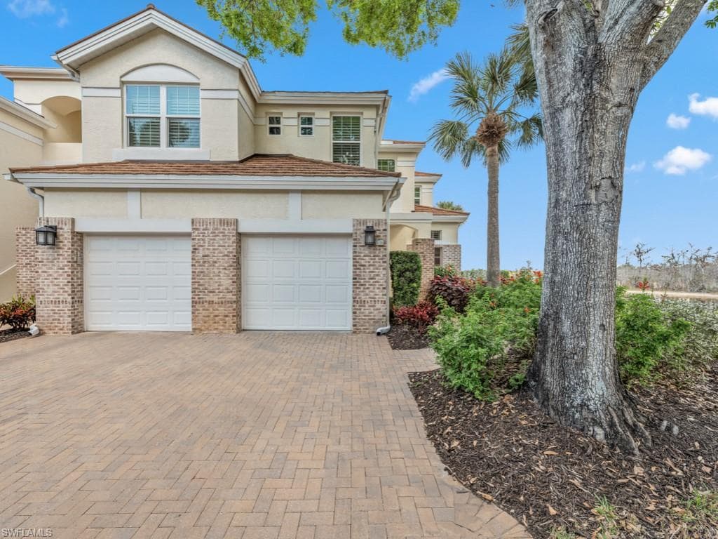 25000 Cypress Hollow CT 204 BONITA SPRINGS, FL 34134