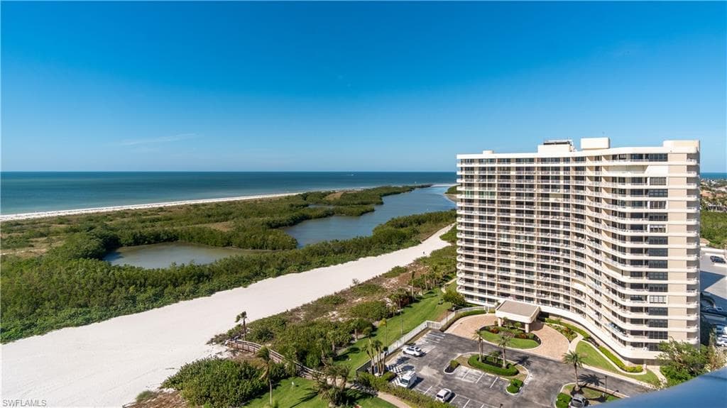 320 Seaview CT 1011 MARCO ISLAND, FL 34145